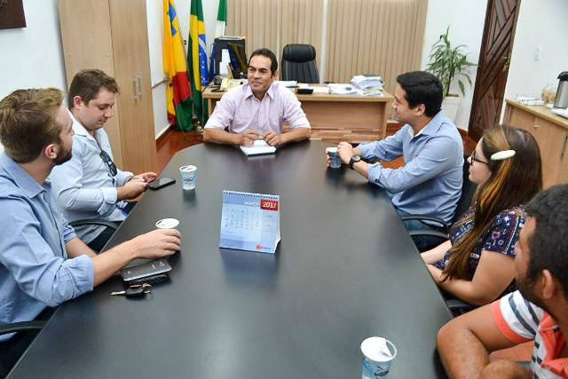 Apesar da crise, Selvíria começa caminhar para o desenvolvimento Apesar da crise, Selvíria começa caminhar para o desenvolvimento