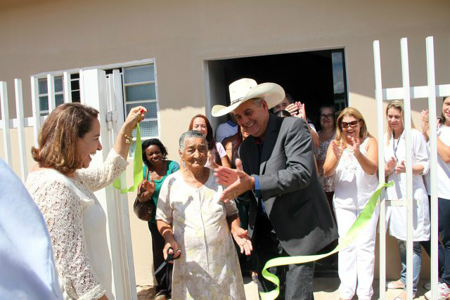 Prefeitura entrega obra de Unidade de Saúde fechada há três anos