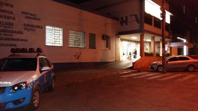 Jovem é acusado de assassinar ex-sogra e balear ex-mulher e filho Jovem é acusado de assassinar ex-sogra e balear ex-mulher e filho
