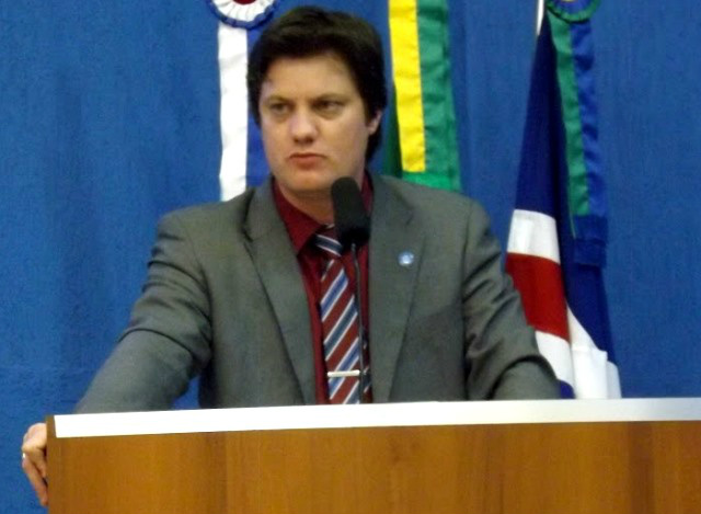 Vereadores aprovam projeto que fortalece organização sindical em Três Lagoas Vereadores aprovam projeto que fortalece organização sindical em Três Lagoas