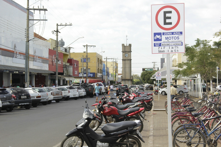 Mudanças da zona azul serão apresentadas à população nesta quinta-feira em reunião na Câmara Mudanças da zona azul serão apresentadas à população nesta quinta-feira em reunião na Câmara