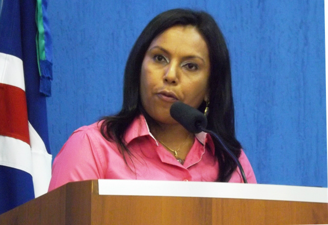 Vereadora Sirlene convida moradores do Novo Oeste e Orestinho para audiência pública Vereadora Sirlene convida moradores do Novo Oeste e Orestinho para audiência pública