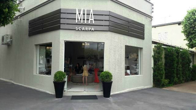 Compre na loja Mia Scarpa e ganhe R$ 50,00